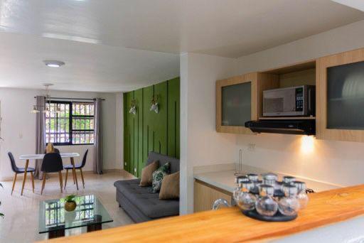 Beautiful, Luxurious, And Spacious Near El Poblado 101 Apartment